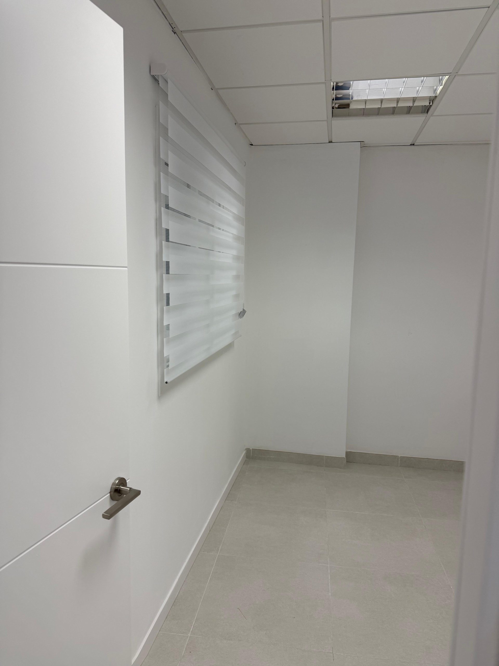 Obras y Reformas en Tenerife. Interiores 4. Reforma Constructa S.L